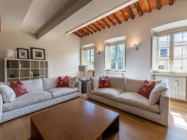 Appartamento in affitto a Lucca