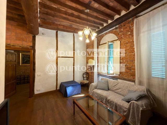 Appartamento in affitto a Lucca
