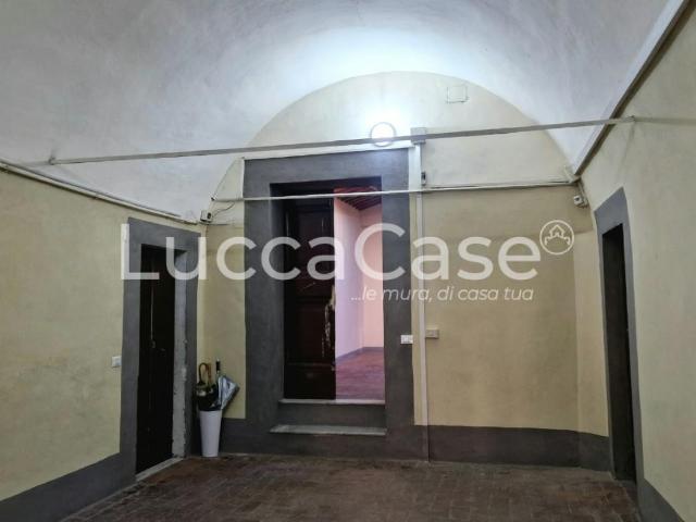 Appartamento in affitto a Lucca
