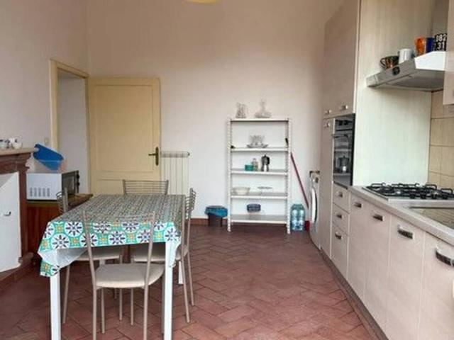 Appartamento in affitto a Lucignano AR