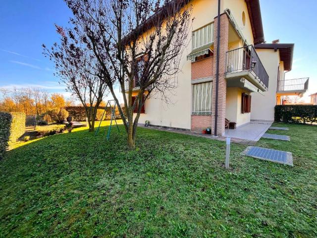 Appartamento in affitto a Luisago CO