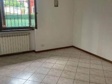 Appartamento in affitto a Lurate Caccivio CO