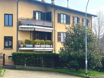 Appartamento in affitto a Luvinate VA