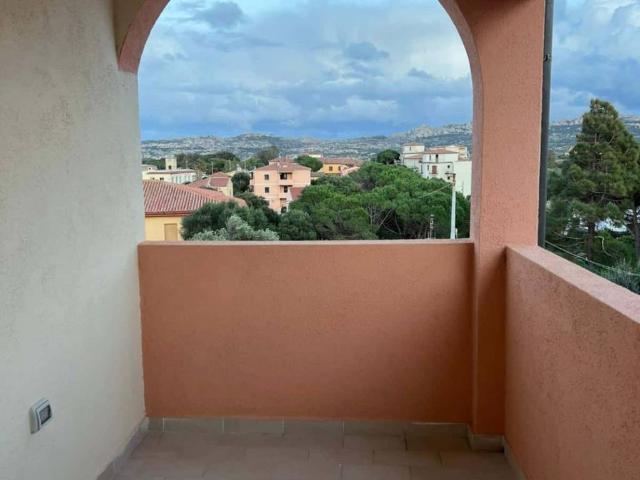 Appartamento in affitto a La Maddalena OT