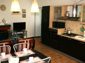 Appartamento in affitto a La Spezia, arredato, giardino privato, riscaldamento autonomo TrovaCasa