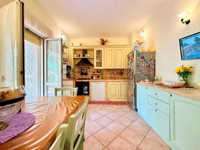 Appartamento in affitto a Ladispoli RM