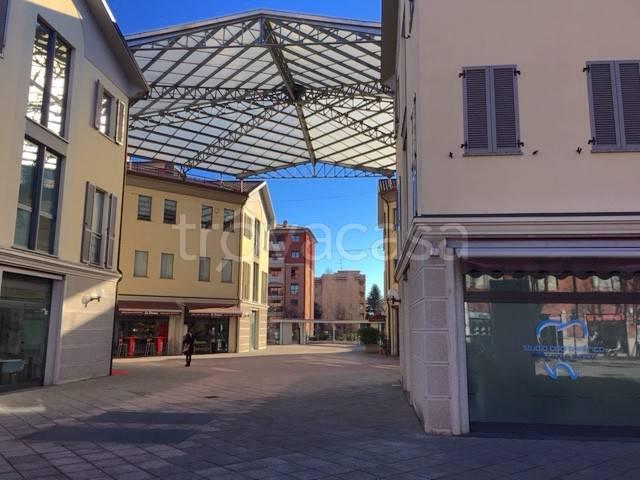 Appartamento in affitto a Lainate viale Rimembranze 21, terrazzo, parzialmente arredato, box doppio TrovaCasa