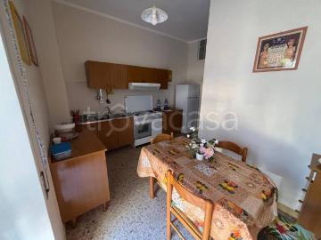 Appartamento in affitto a Lamezia Terme via 20 Settembre, 11, non arredato/vuoto, riscaldamento autonomo, balcone TrovaCasa