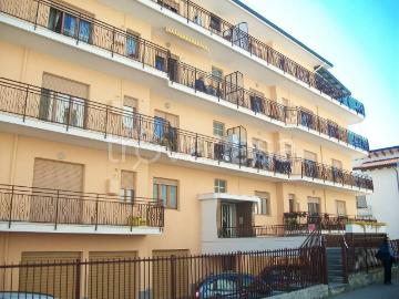 Appartamento in affitto a Lanciano via Carlo Mozzagrugno, non arredato/vuoto, posto auto, balcone TrovaCasa