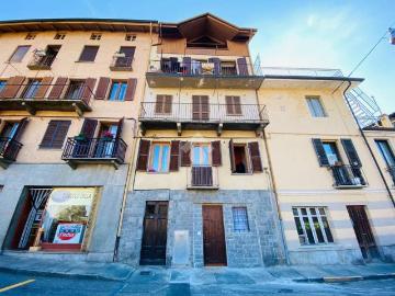 Appartamento in affitto a Lanzo Torinese via umberto i, 47, parzialmente arredato, caminetto, ultimo piano TrovaCasa