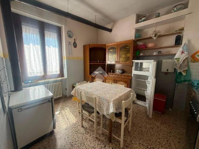 Appartamento in affitto a Lanzo Torinese via case pieri, 32, arredato, balcone, cucina abitabile TrovaCasa