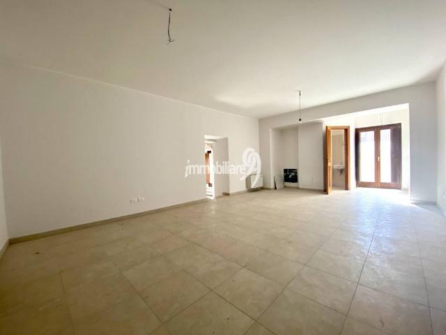 Appartamento in affitto a L'Aquila corso Federico II, non arredato/vuoto, terrazzo, ascensore TrovaCasa