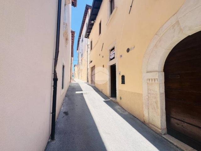 Appartamento in affitto a L'Aquila AQ