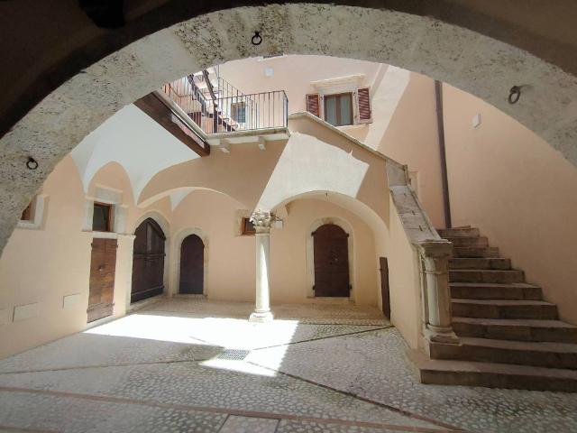 Appartamento in affitto a L'Aquila AQ