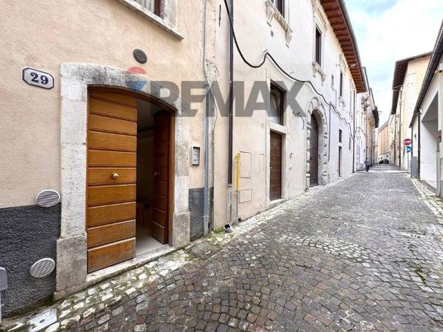 Appartamento in affitto a L'Aquila AQ