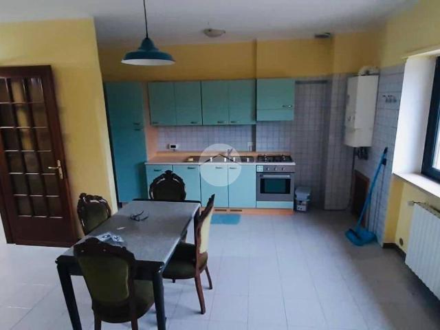 Appartamento in affitto a L'Aquila via cippari, 9, balcone, cucina abitabile, doppi servizi TrovaCasa
