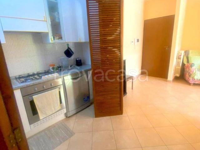 Appartamento in affitto a L'Aquila via Lussemburgo, 10, arredato, ascensore, balcone TrovaCasa