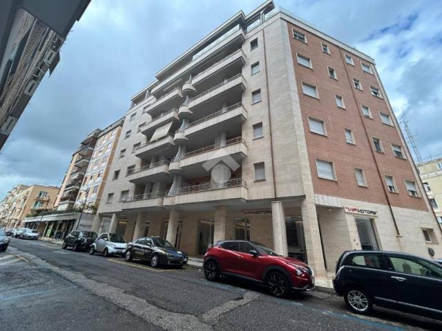 Appartamento in affitto a Latina LT