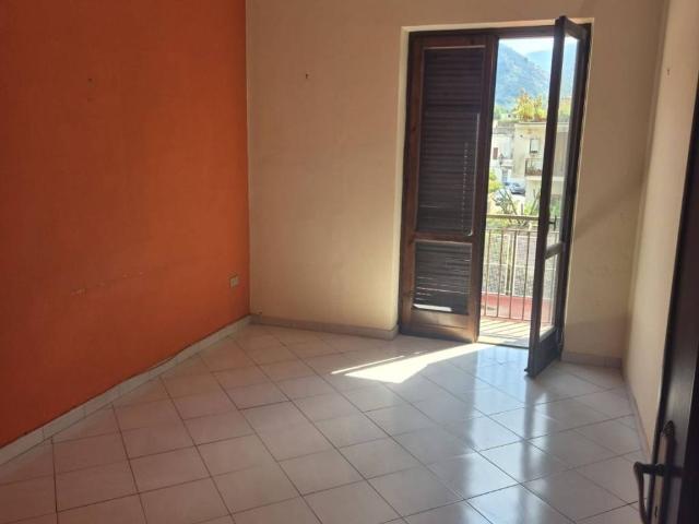 Appartamento in affitto a Lauro AV