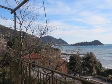Appartamento in affitto a Lavagna GE