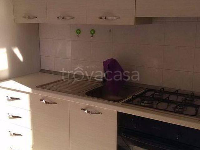 Appartamento in affitto a Lavello largo Fiera 12, arredato TrovaCasa