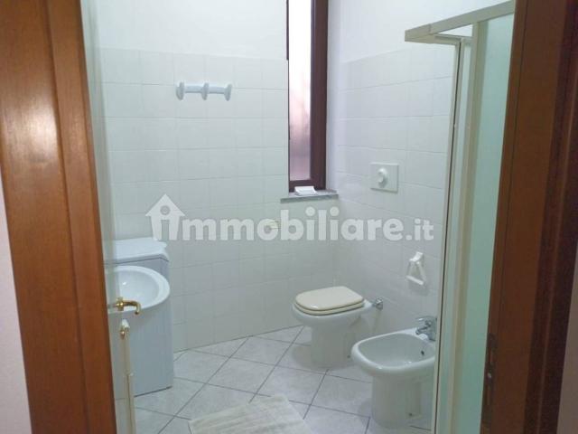 Appartamento in affitto a Laveno Mombello, arredato, riscaldamento autonomo, libero subito TrovaCasa