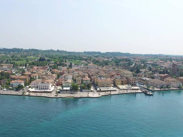 Appartamento in affitto a Lazise VR