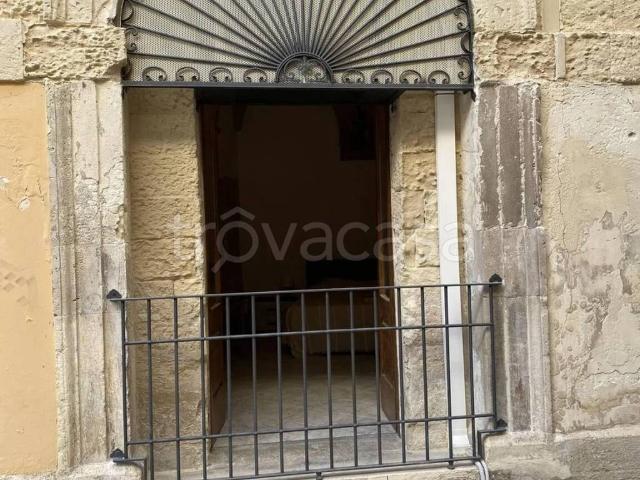 Appartamento in affitto a Lecce, arredato, immobile di prestigio, ristrutturato TrovaCasa