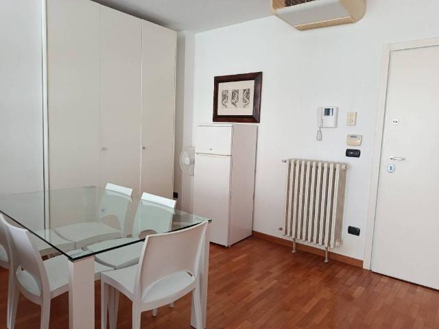 Appartamento in affitto a Lecce LE