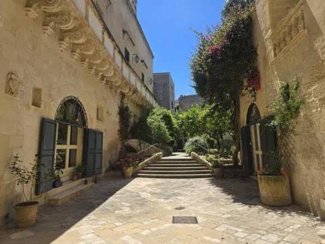 Appartamento in affitto a Lecce LE