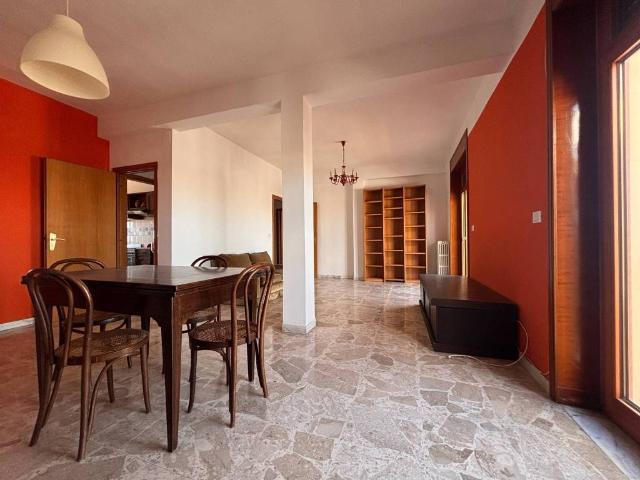 Appartamento in affitto a Lecce LE