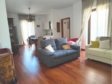 Appartamento in affitto a Lecce LE