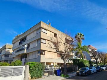Appartamento in affitto a Lecce via Vincenzo Balsamo, 9/b, non arredato/vuoto, terrazzo, ascensore TrovaCasa