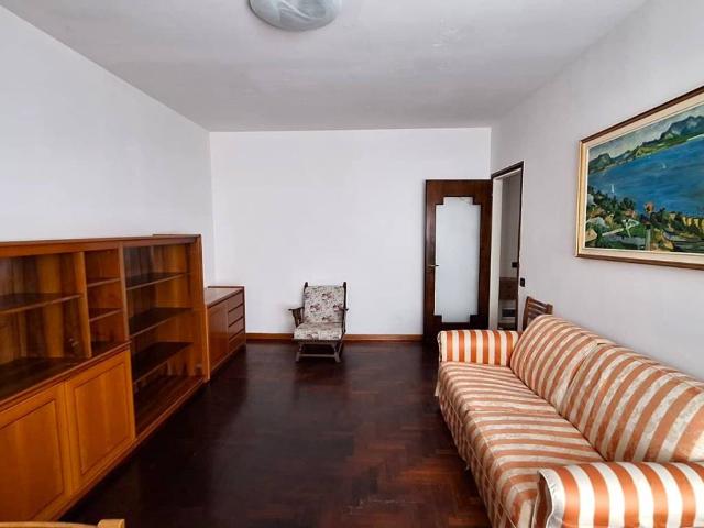 Appartamento in affitto a Lecco LC