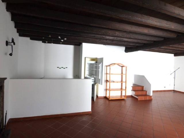 Appartamento in affitto a Lecco LC