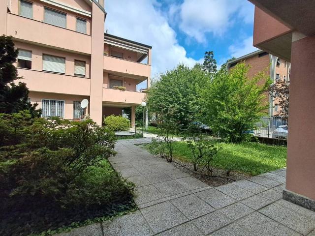 Appartamento in affitto a Legnano MI