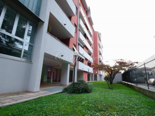 Appartamento in affitto a Legnano via Carlo Cattaneo, 103, arredato, libero subito, aria condizionata TrovaCasa