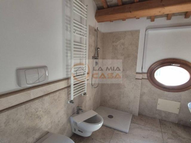 Appartamento in affitto a Legnaro PD