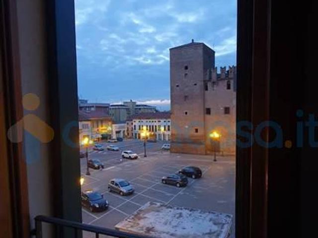 Appartamento in affitto a Lendinara