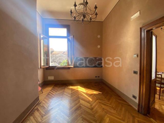 Appartamento in affitto a Lendinara piazza San Marco, snc, non arredato/vuoto, terrazzo, zanzariere TrovaCasa
