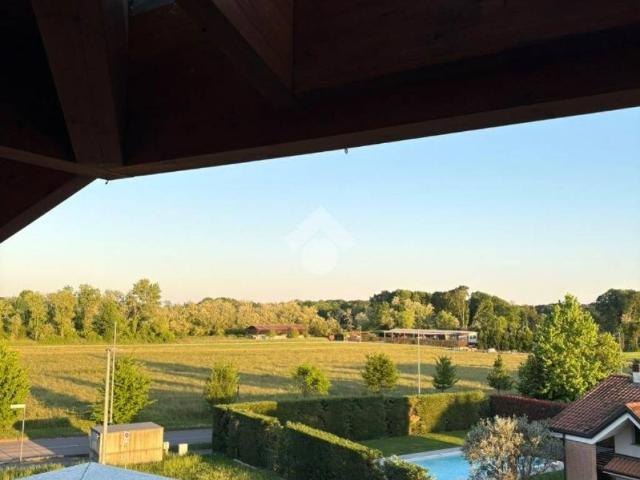 Appartamento in affitto a Lesmo MB
