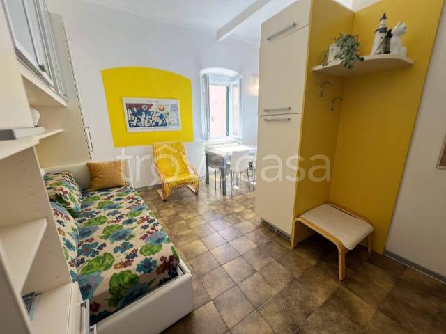 Appartamento in affitto a Lerici via Giacomo matteotti san Terenzo, 3, arredato, fronte mare, vista mare TrovaCasa