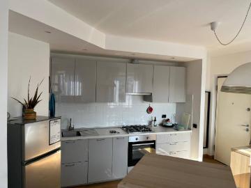 Appartamento in affitto a Lerici SP