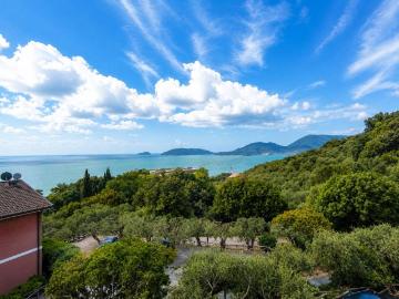 Appartamento in affitto a Lerici SP
