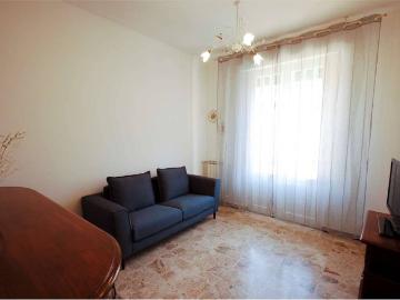 Appartamento in affitto a Lerici SP