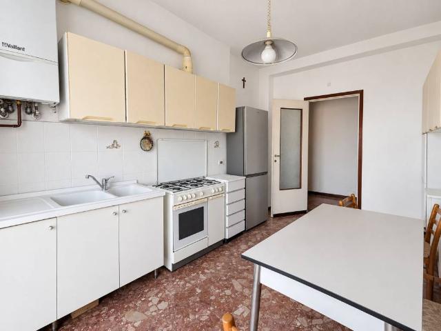 Appartamento in affitto a Limbiate MB