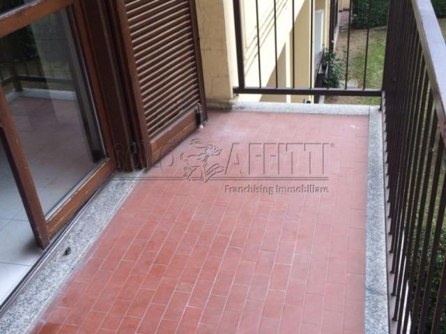 Appartamento in affitto a Limbiate via XXV Aprile, 92/b