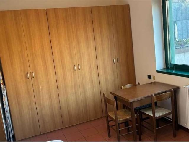 Appartamento in affitto a Lipomo CO