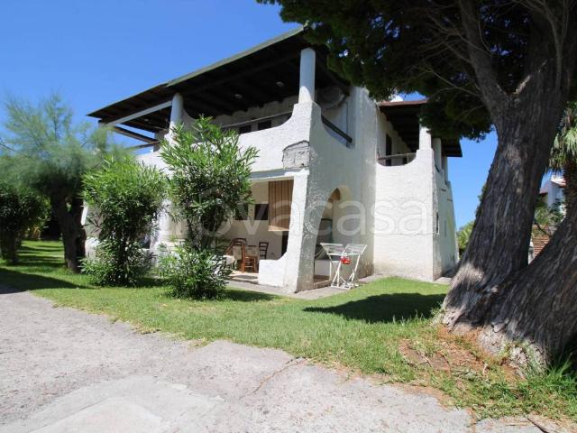 Appartamento in affitto a Lipari strada Comunale Porto Ponente, arredato, giardino, terrazzo TrovaCasa