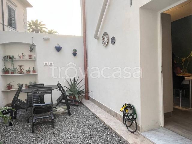 Appartamento in affitto a Livorno, arredato, giardino privato, ristrutturato TrovaCasa